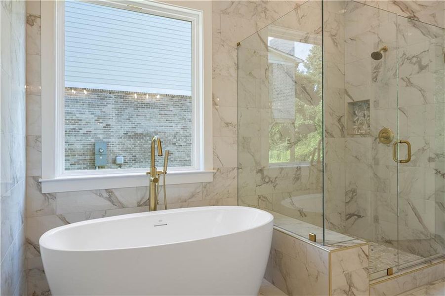 Furnished interior view inside a new home in , Jefferson (Image 12).