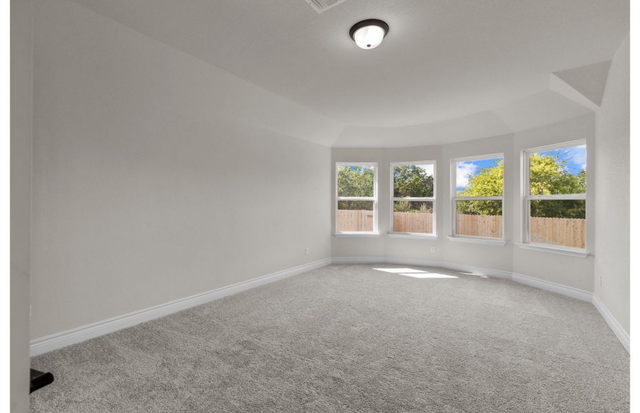 Owner's Suite with Bay Window