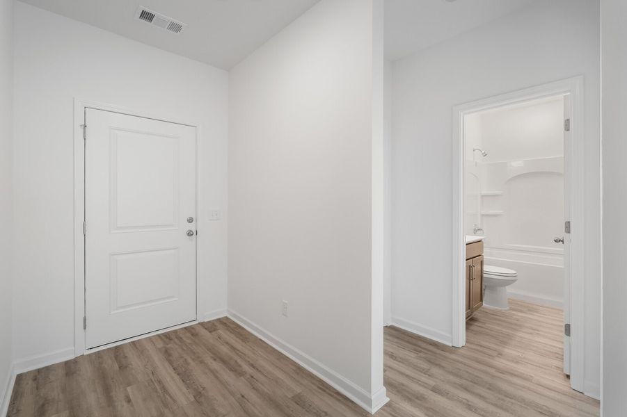 3br New Home in Shelbyville, TN.  - Slide 7