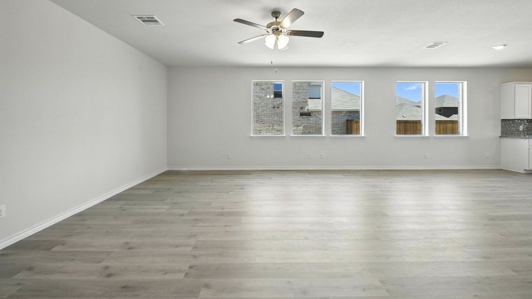 Representative unfurnished interior of a home built from the Republic by D.R. Horton in The Woods at Lindsey Place, Anna (Image 8). Representative unfurnished interior of a home built from the Republic by D.R. Horton in The Woods at Lindsey Place, Anna (Image 8).