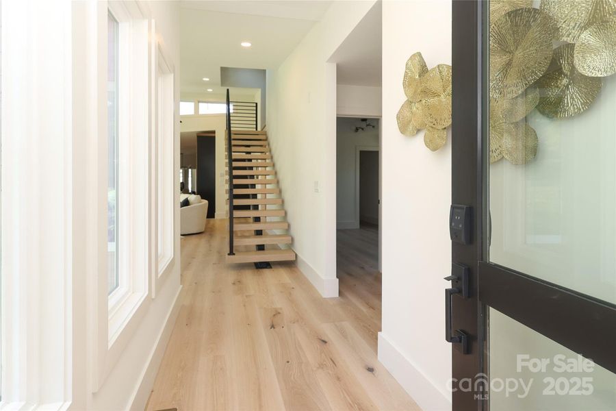 Spacious, unfurnished interior of a new home in , Charlotte (Image 22).