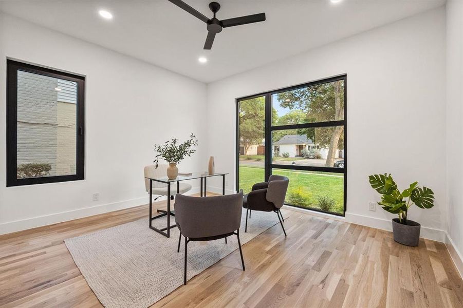 Furnished interior view inside a new home in , Dallas (Image 5). Furnished interior view inside a new home in , Dallas (Image 5).