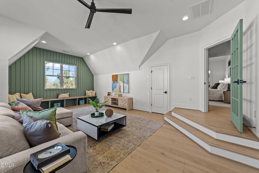 54-web-or-mls-VB4A0377 54-web-or-mls-VB4A0377