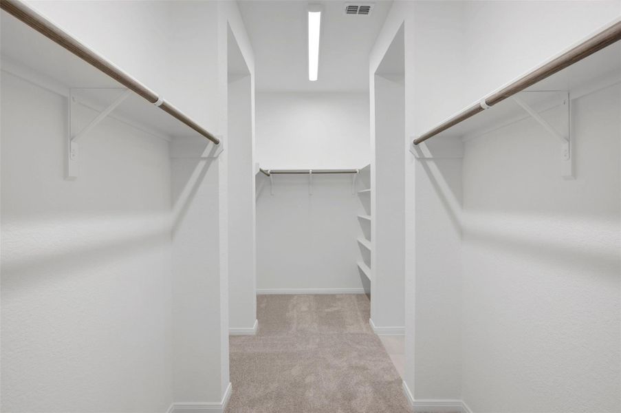 Spacious, unfurnished interior of a new home in Oakwood Estates, Waller (Image 39).