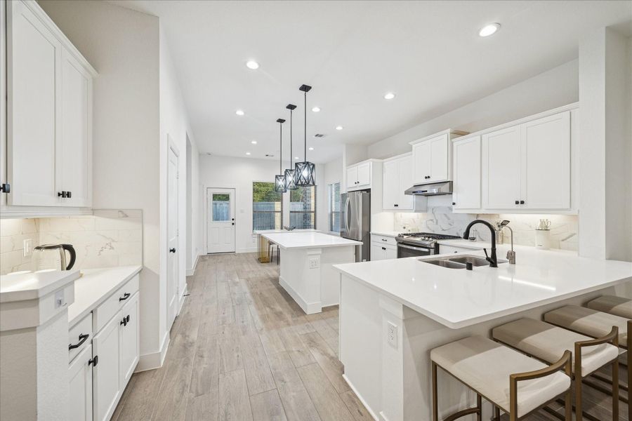 Furnished interior view inside a new home in , Conroe (Image 14).