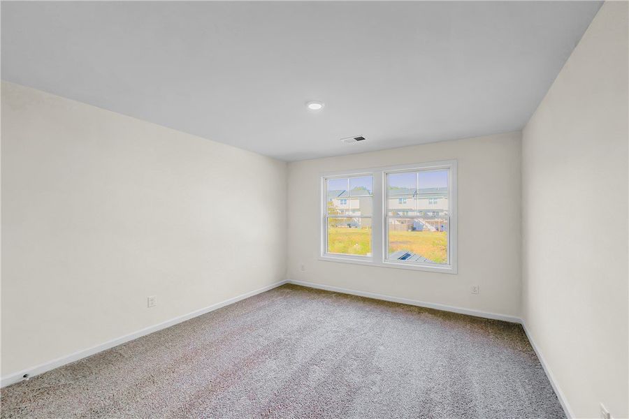 Spacious, unfurnished interior of a new home in Brownstone Park, Easley (Image 17).