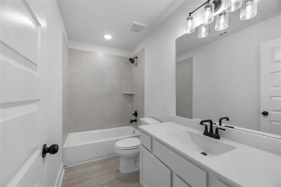 Furnished interior view inside a new home in Elyson, Katy (Image 7). Furnished interior view inside a new home in Elyson, Katy (Image 7).