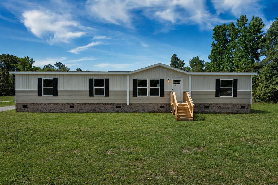Exterior details and patio area of a home in , Bonneau (Image 1). Exterior details and patio area of a home in , Bonneau (Image 1).