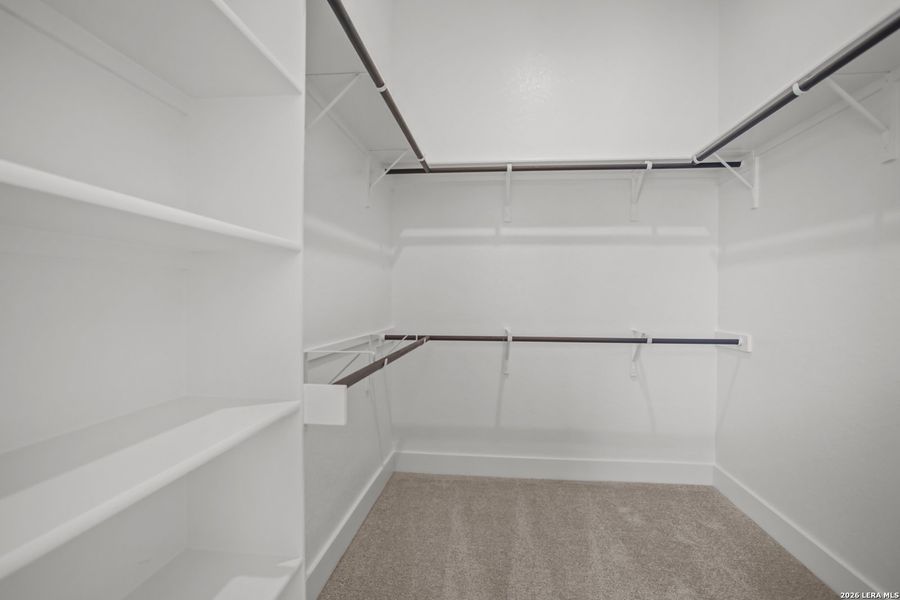 Spacious, unfurnished interior of a new home in Mayfair, New Braunfels (Image 29).