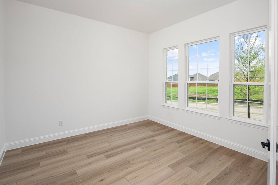 Spacious, unfurnished interior of a new home in Legacy Hills, Celina (Image 18).