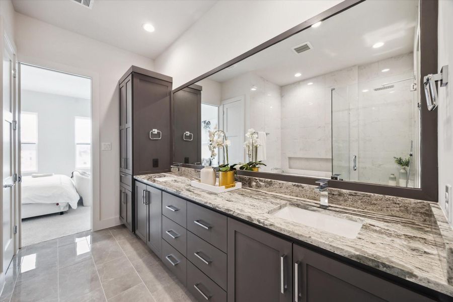 Furnished interior view inside a new home in Point East, Houston (Image 18).