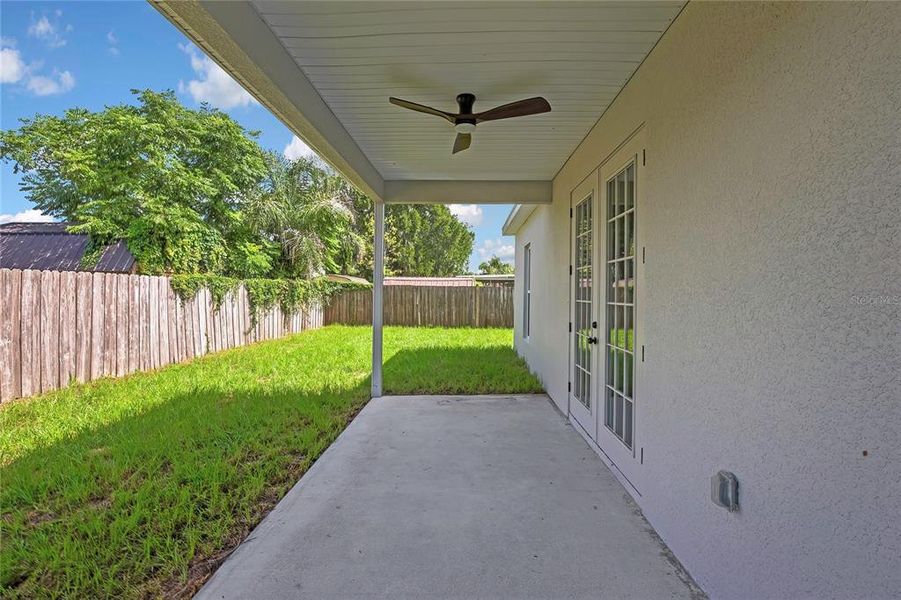 Exterior details and patio area of a home in , Dade City (Image 24).