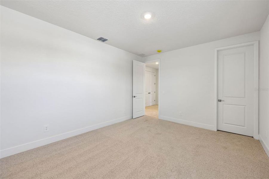 Spacious, unfurnished interior of a new home in Ridgehaven - Signature Series, Ormond Beach (Image 35). Spacious, unfurnished interior of a new home in Ridgehaven - Signature Series, Ormond Beach (Image 35).