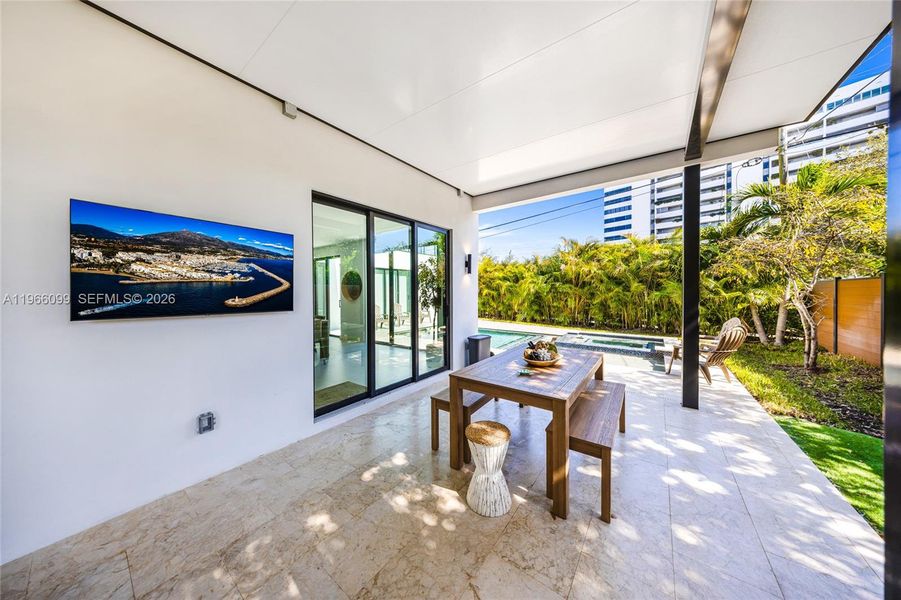 Exterior details and patio area of a home in , Miami (Image 39).