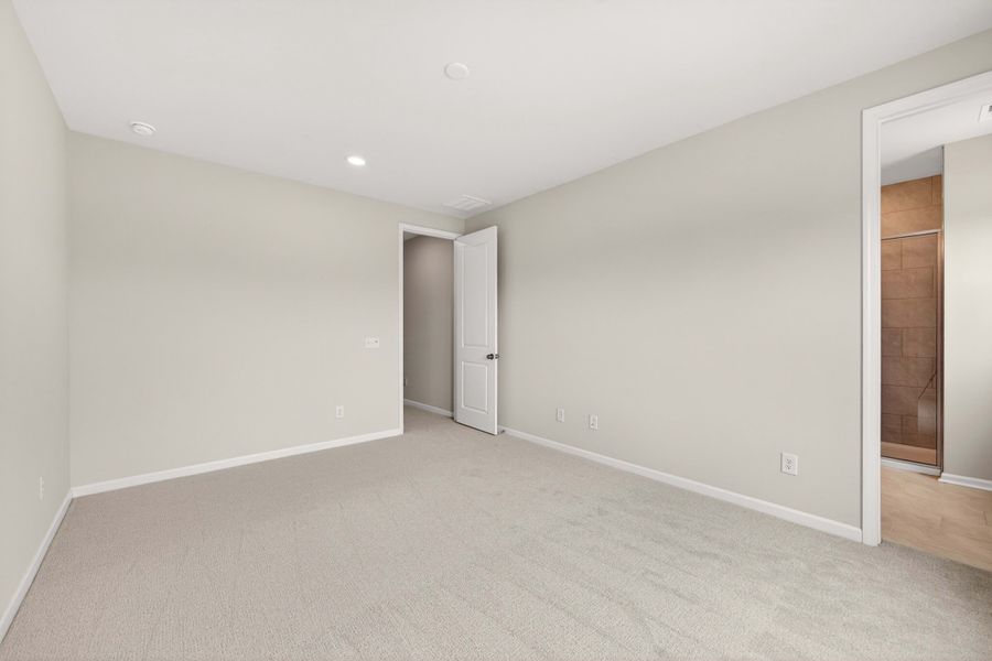 Spacious, unfurnished interior of a new home in Amplitude, Charlotte (Image 27). Spacious, unfurnished interior of a new home in Amplitude, Charlotte (Image 27).