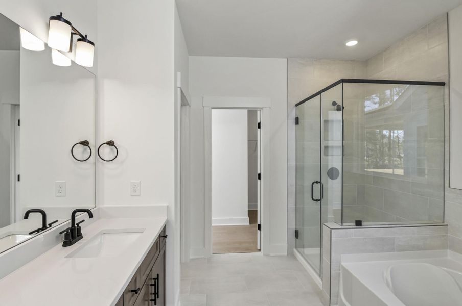Furnished interior view inside a new home in Clubside Reserve at Summerlake, Lexington (Image 18).