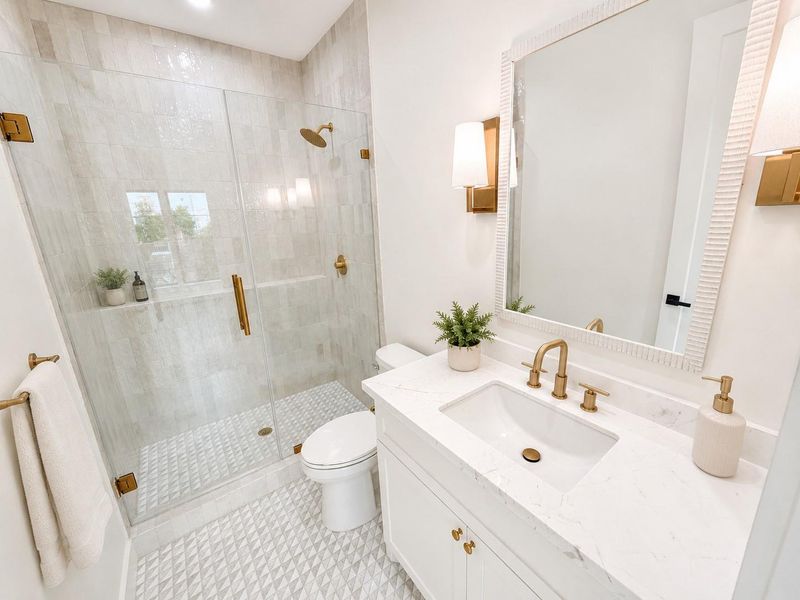 Guest Bath #1