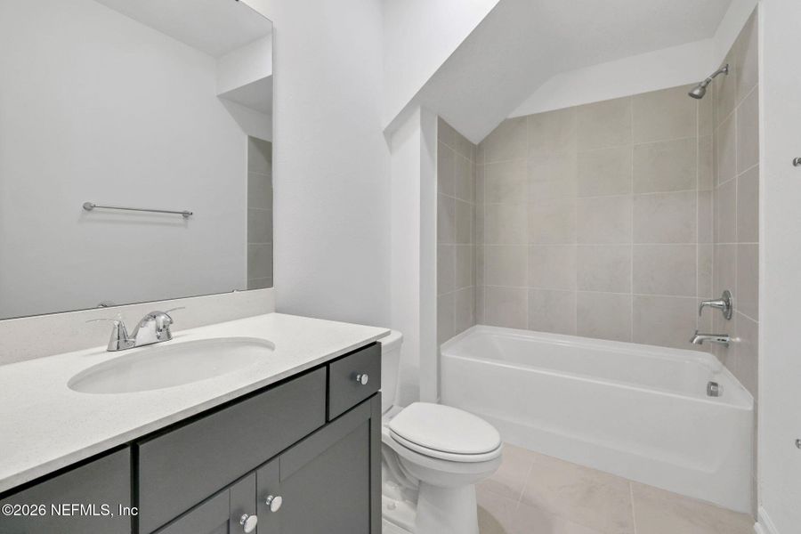 Furnished interior view inside a new home in Jennings Farm, Middleburg (Image 6).