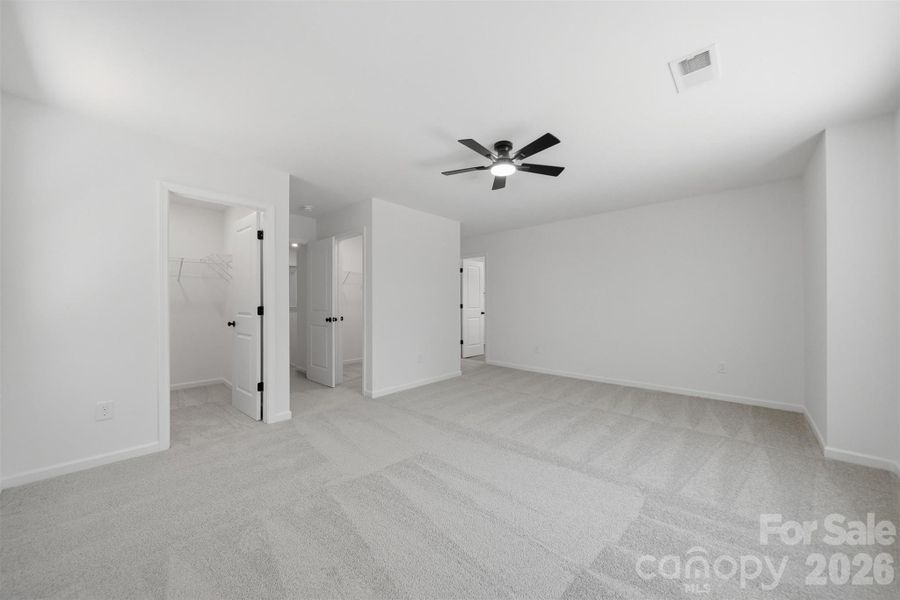 Spacious, unfurnished interior of a new home in , Morganton (Image 29). Spacious, unfurnished interior of a new home in , Morganton (Image 29).