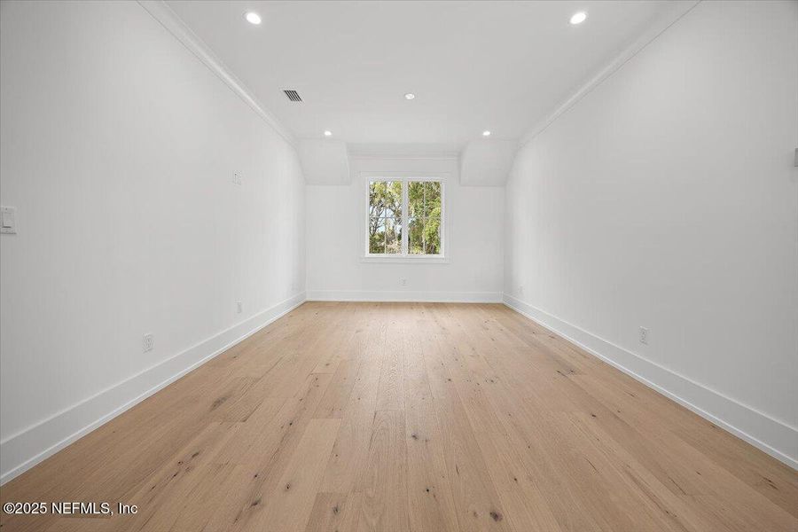 Spacious, unfurnished interior of a new home in , Ponte Vedra (Image 42).