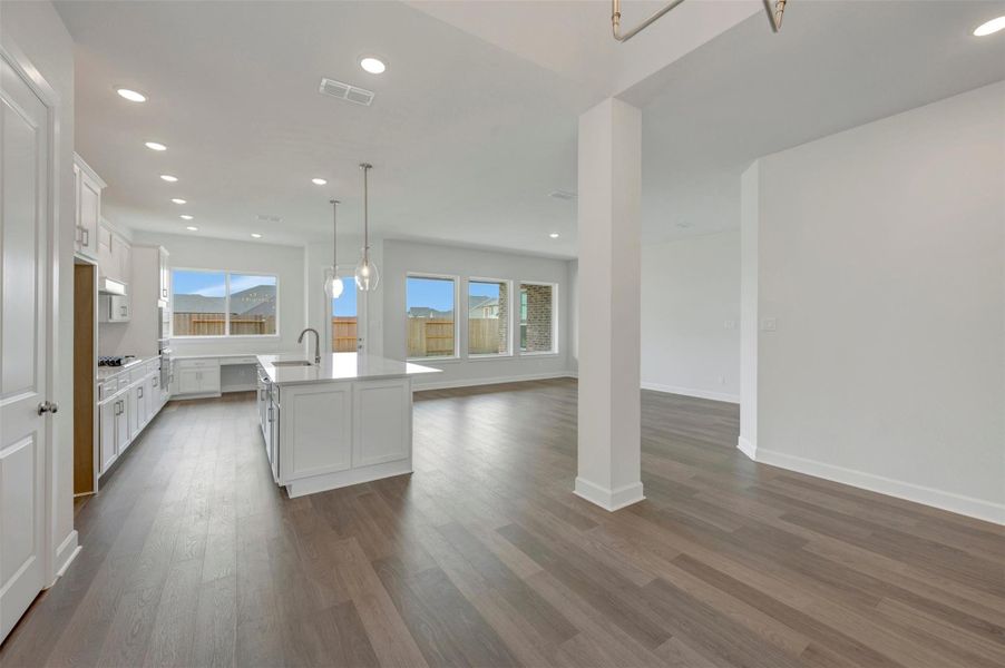 Spacious, unfurnished interior of a new home in Brookewater - Ascent Collection, Rosenberg (Image 18).