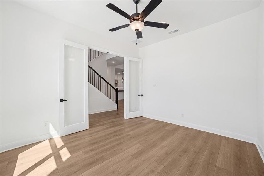 Spacious, unfurnished interior of a new home in Terraces – Estates, Rockwall (Image 30).