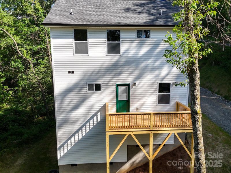 Front exterior of a new home in , Waynesville, NC, highlighting curb appeal (Image 23). Front exterior of a new home in , Waynesville, NC, highlighting curb appeal (Image 23).