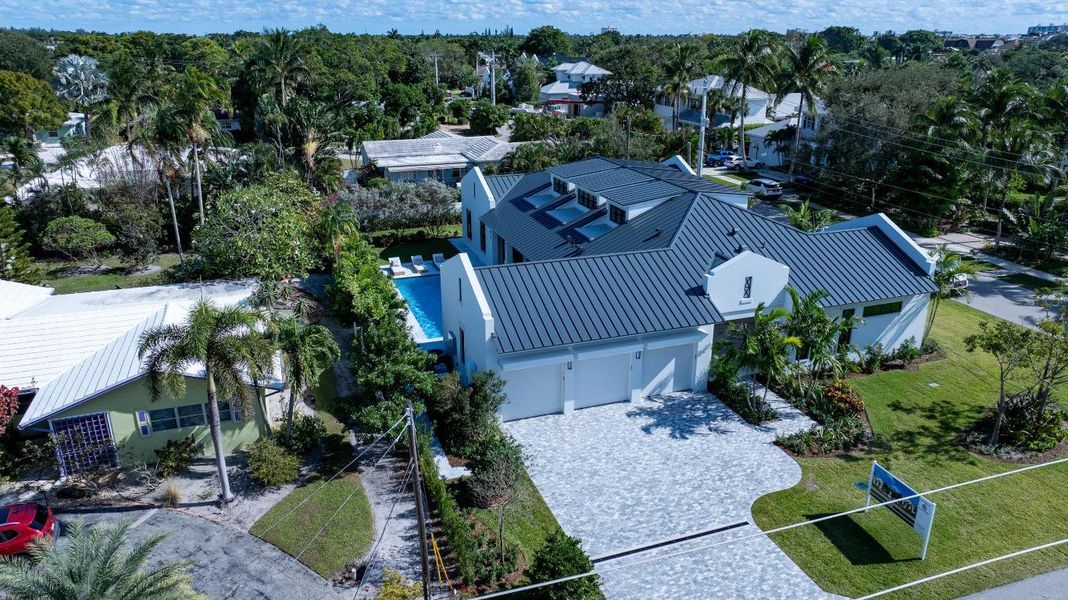 mls_312 NW 7th St.36