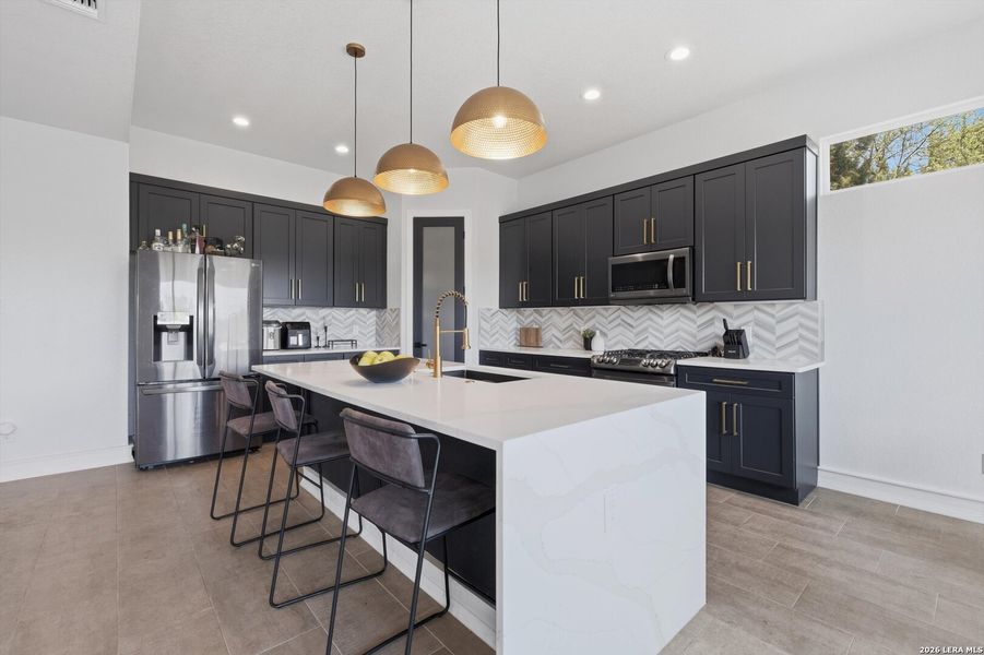 Furnished interior view inside a new home in , Canyon Lake (Image 10).