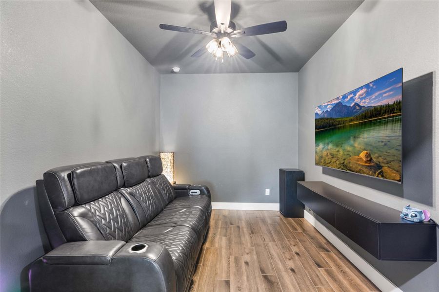 Furnished interior view inside a new home in , Bryan (Image 13).