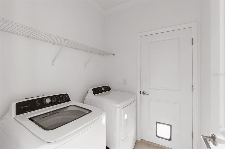 Close-up of interior finishes inside a home in , Bradenton (Image 12).