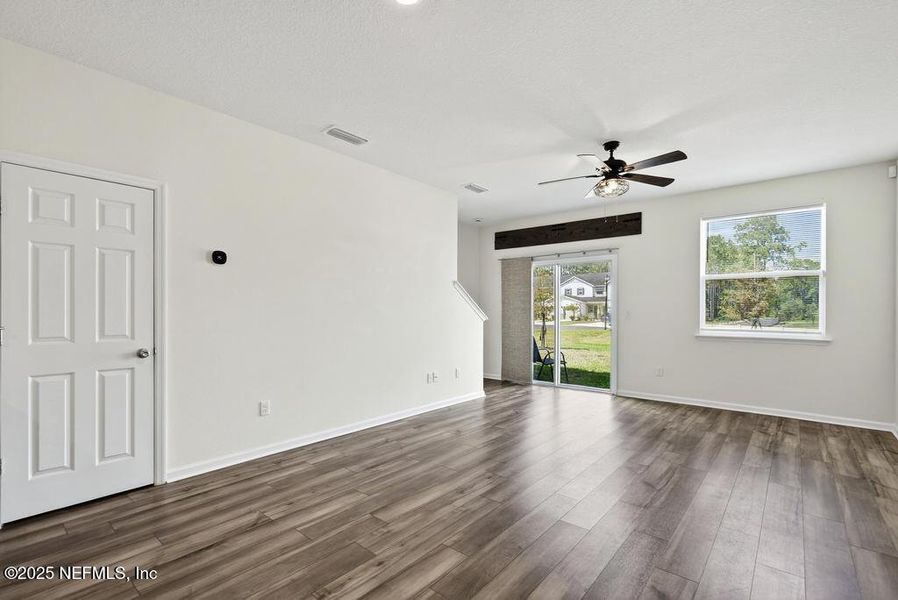 Image 32 of a home in .