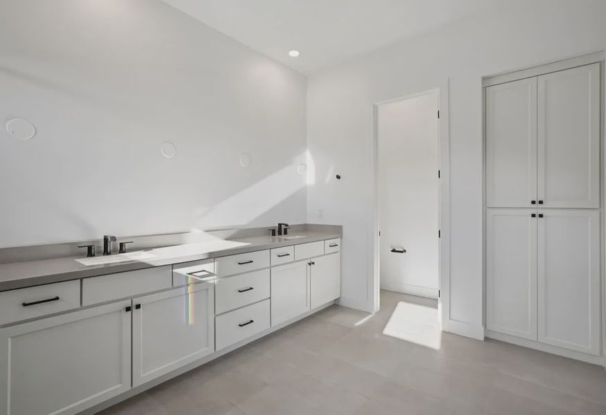 Primary Bath - 11 of 20