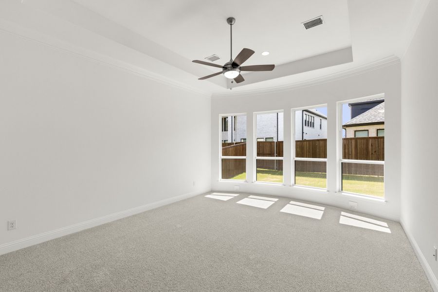 Representative unfurnished interior of a home built from the Sutton by Windsor Homes in Nelson Lake Estates, Rockwall (Image 24).