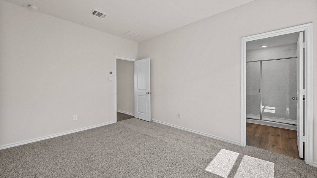 Spacious, unfurnished interior of a new home in Wildcat Ranch, Crandall (Image 26). Spacious, unfurnished interior of a new home in Wildcat Ranch, Crandall (Image 26).