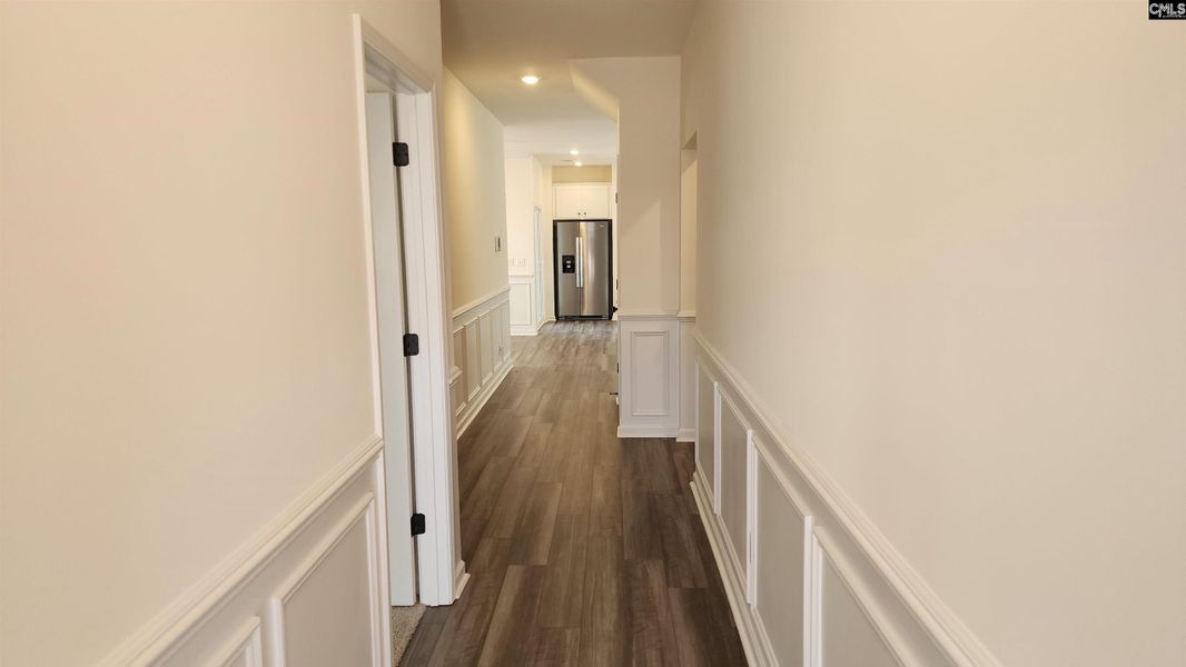 Spacious, unfurnished interior of a new home in Bickley Station, Irmo (Image 15).