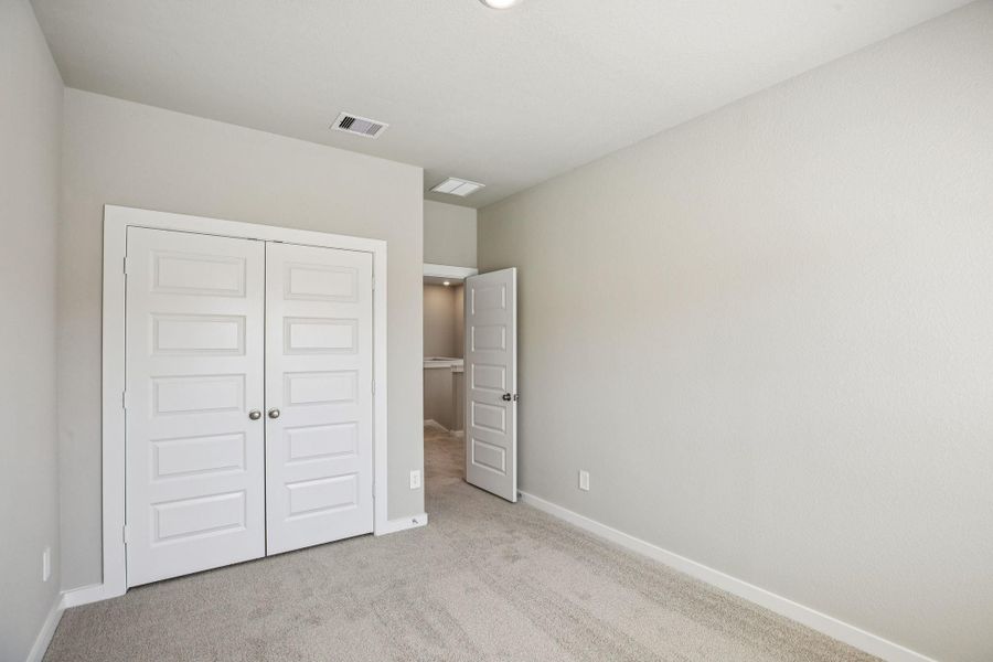 Spacious, unfurnished interior of a new home in Spring Brook Village - City Series, Houston (Image 14).