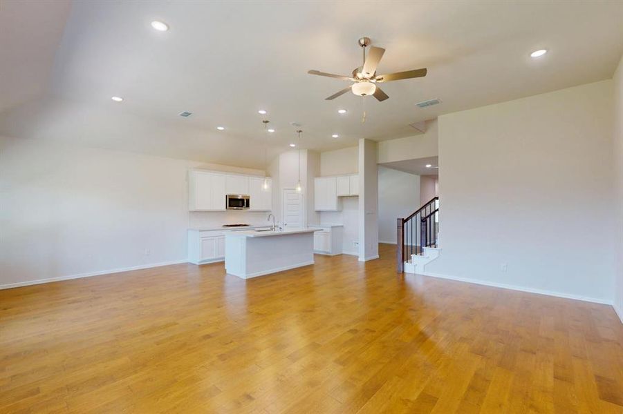 Furnished interior view inside a new home in Sagebrook, Argyle (Image 13). Furnished interior view inside a new home in Sagebrook, Argyle (Image 13).