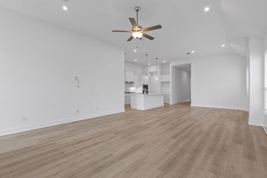 New Home in New Braunfels, TX.  - Slide 11