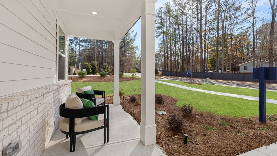 Representative exterior details of a home built from the FLORA by D.R. Horton in Creekview, Atlanta (Image 3). Representative exterior details of a home built from the FLORA by D.R. Horton in Creekview, Atlanta (Image 3).