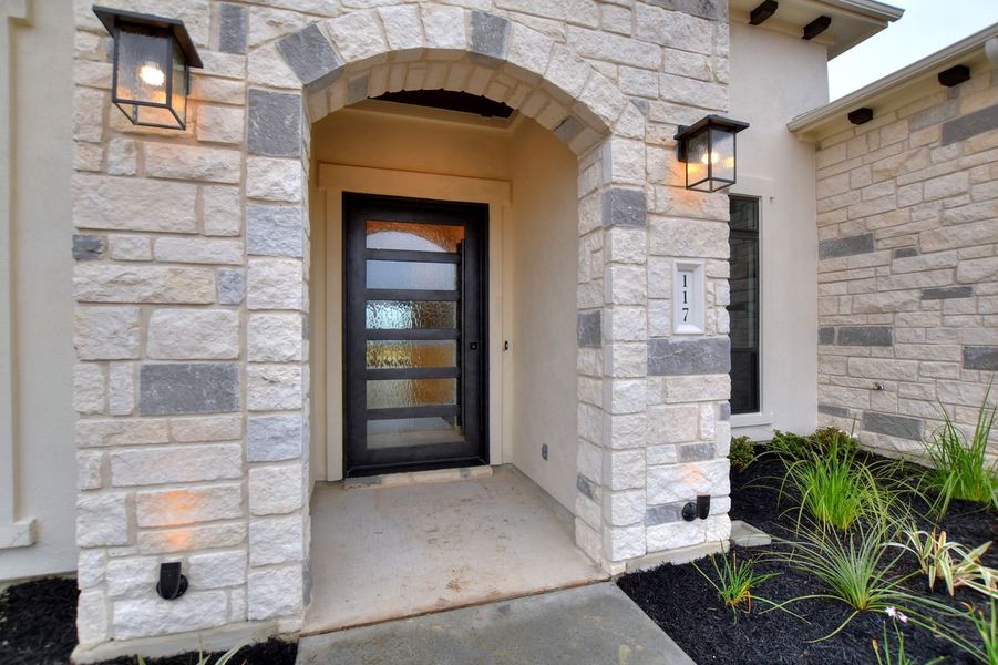 Representative exterior details of a home built from the Avalon by Giddens Homes in Scofield Farms Estates, Georgetown (Image 4).