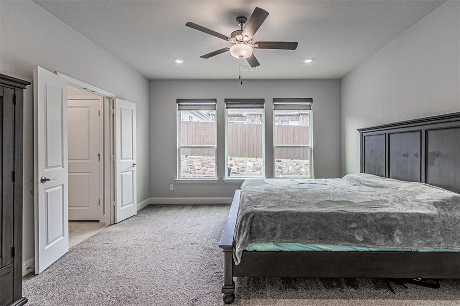 Furnished interior view inside a new home in Stoneridge, Melissa (Image 19).