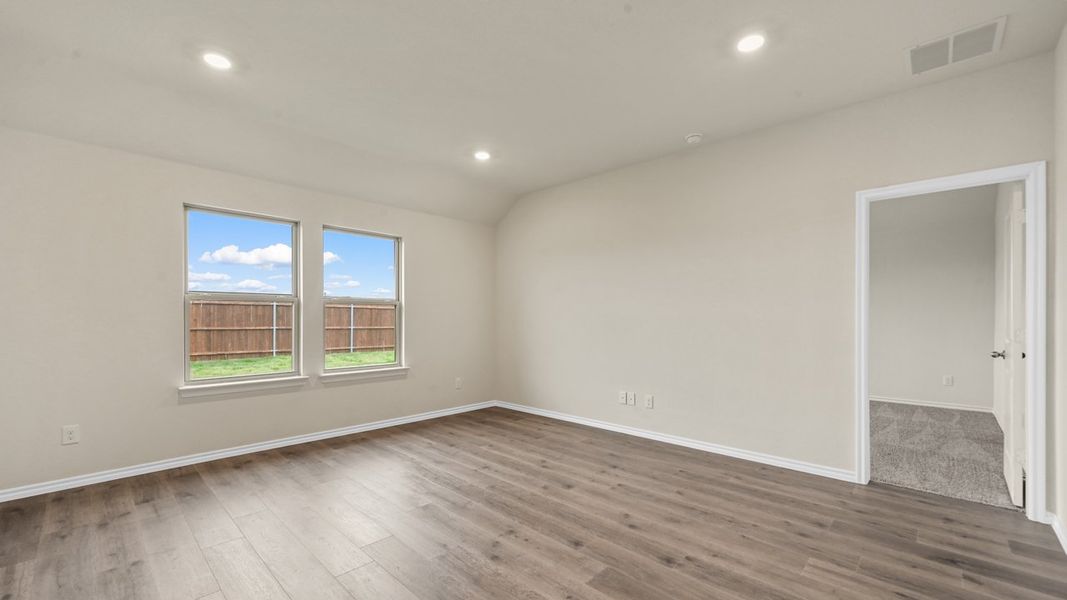 Spacious, unfurnished interior of a new home in Wildwood, Royse City (Image 14). Spacious, unfurnished interior of a new home in Wildwood, Royse City (Image 14).