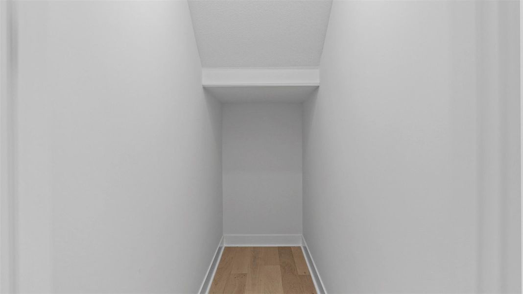 Spacious, unfurnished interior of a new home in , Palm Beach Gardens (Image 49).