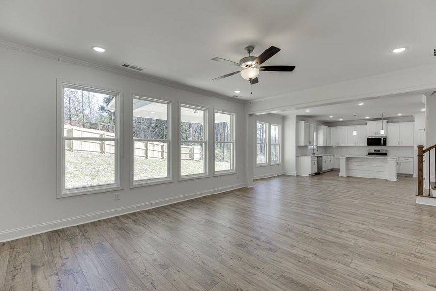 Spacious, unfurnished interior of a new home in , Commerce (Image 31).
