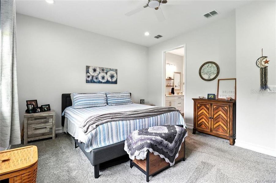 Furnished interior view inside a new home in Clearview Estates, Hernando (Image 18).