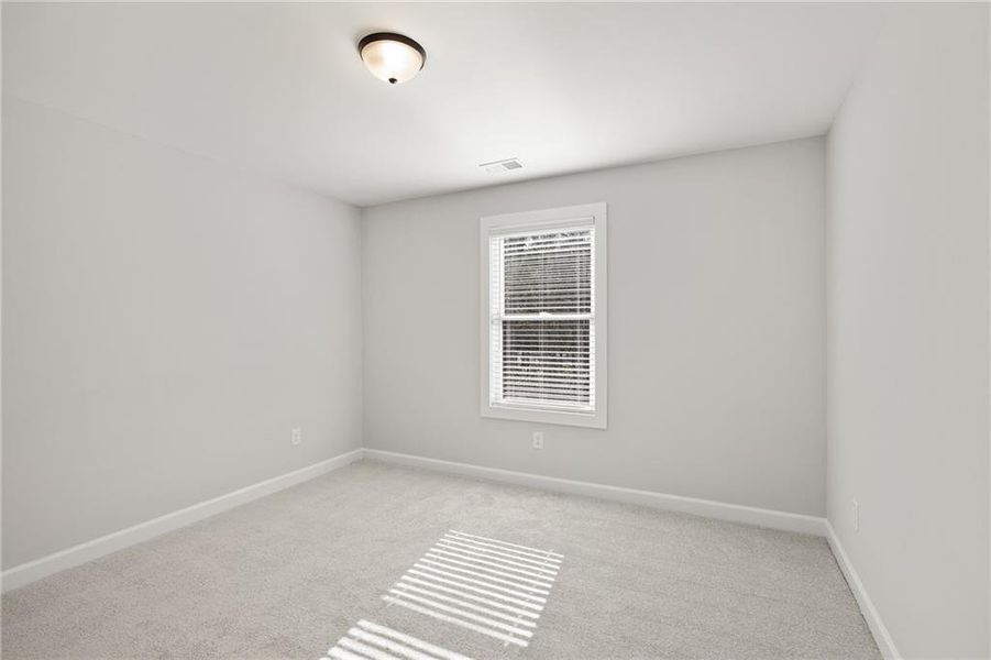 Spacious, unfurnished interior of a new home in Oak Valley Estates, Marietta (Image 47).