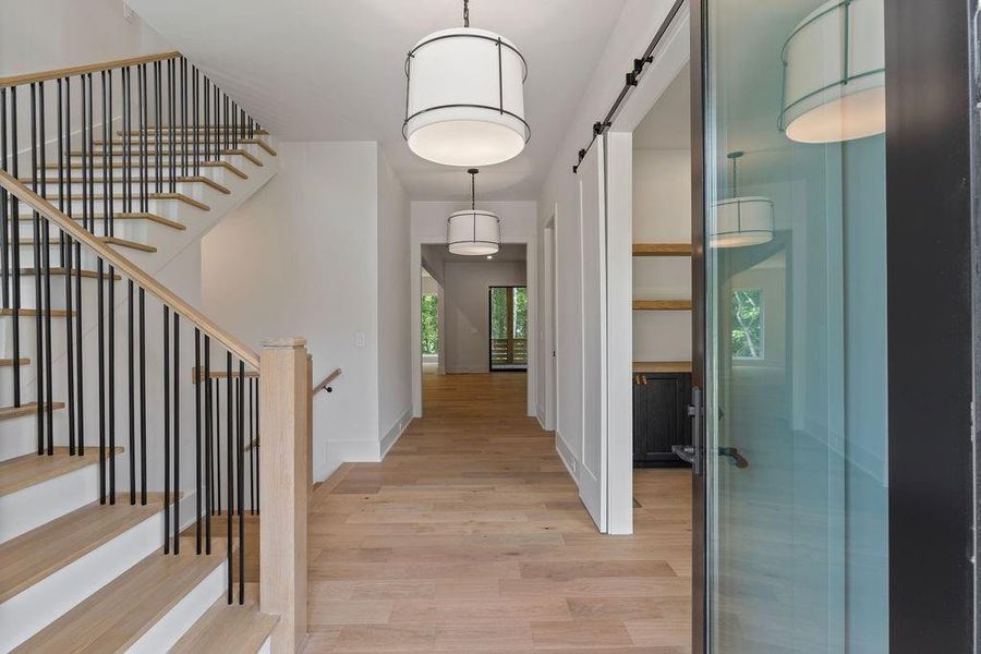 Spacious, unfurnished interior of a new home in Aster, Roswell (Image 86).