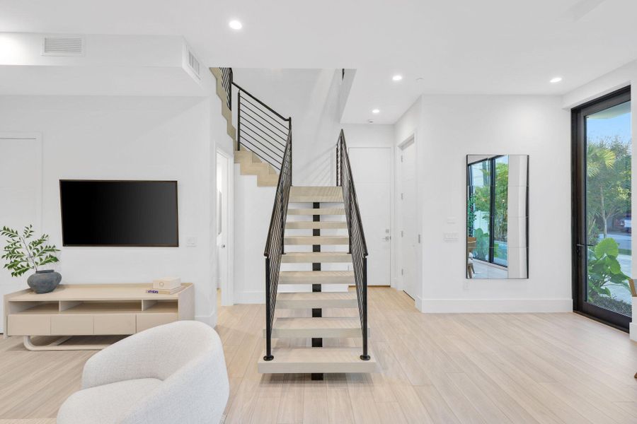 201 Southeast 4th Ave - 11.jpg-SMALL