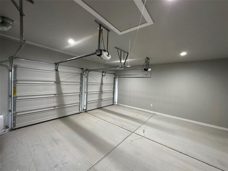 Spacious, unfurnished interior of a new home in , Comanche (Image 35).